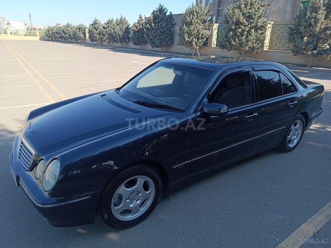 Mercedes E 280