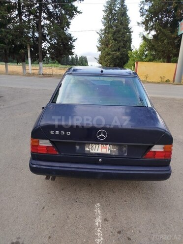 Mercedes E 230 1988, 87,877 km - 2.3 л - Lənkəran