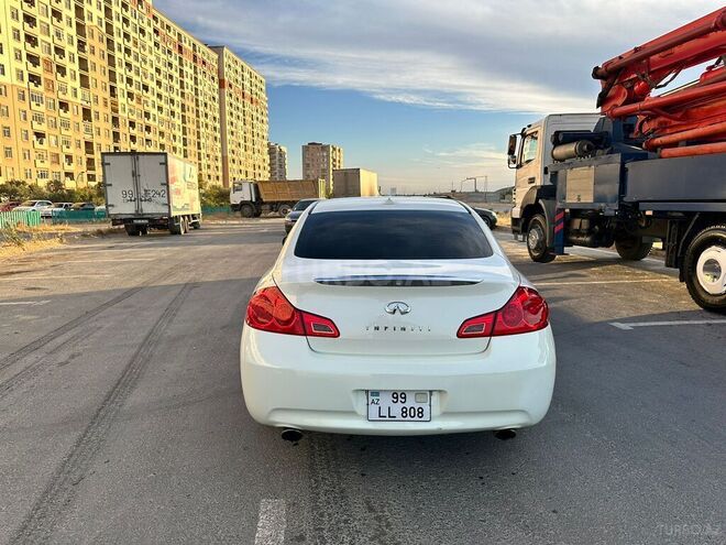 Infiniti G35