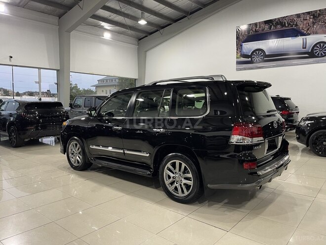 Lexus LX 570