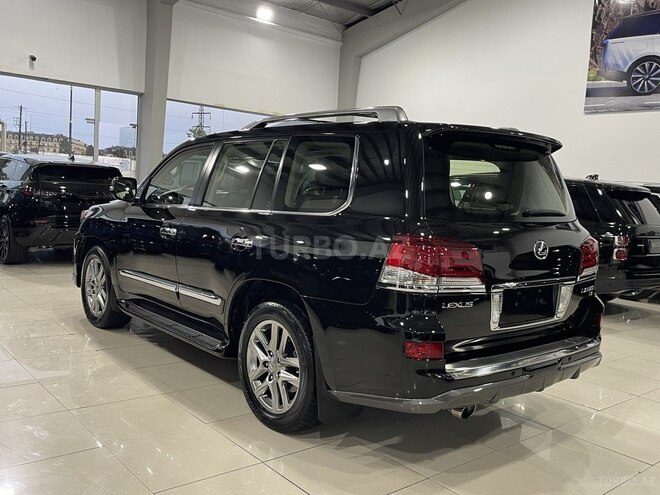 Lexus LX 570