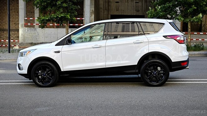 Ford Escape