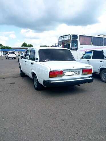 LADA (VAZ) 2107