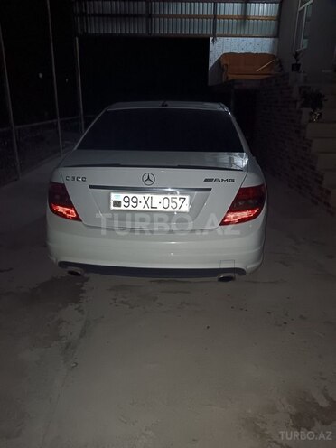 Mercedes C 300