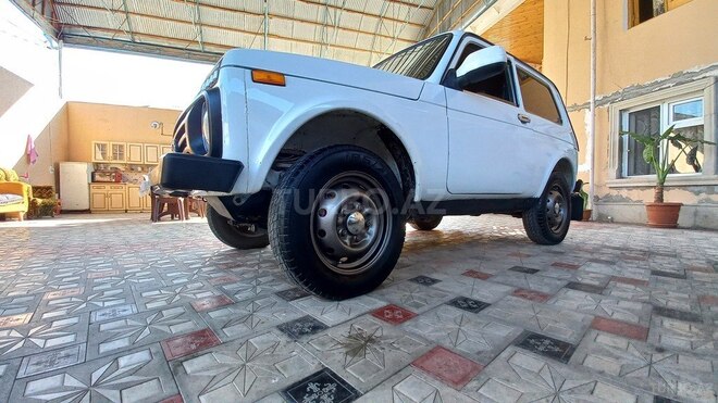 LADA (VAZ) Niva