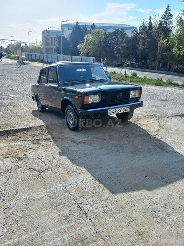 LADA (VAZ) 2107