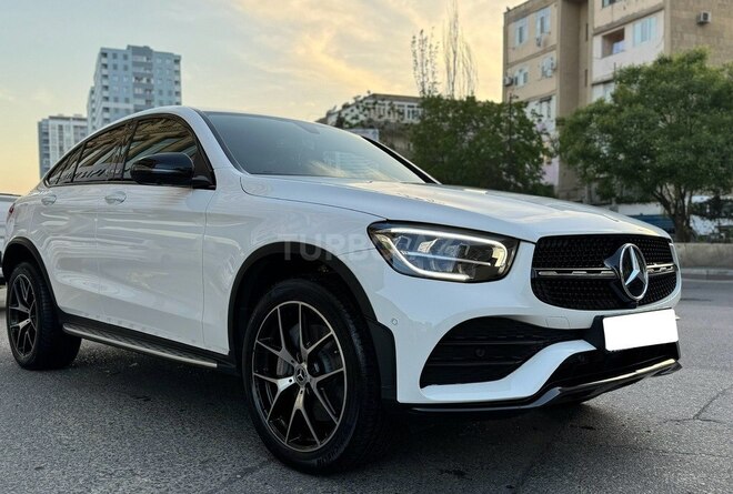 Mercedes GLC 300 e 4MATIC+ Coupe