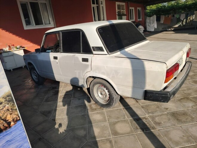 LADA (VAZ) 2107