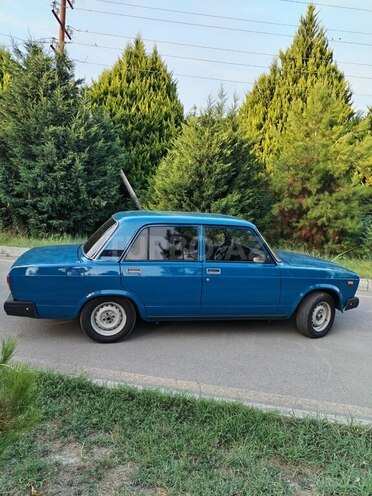 LADA (VAZ) 2107