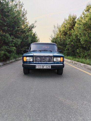 LADA (VAZ) 2107