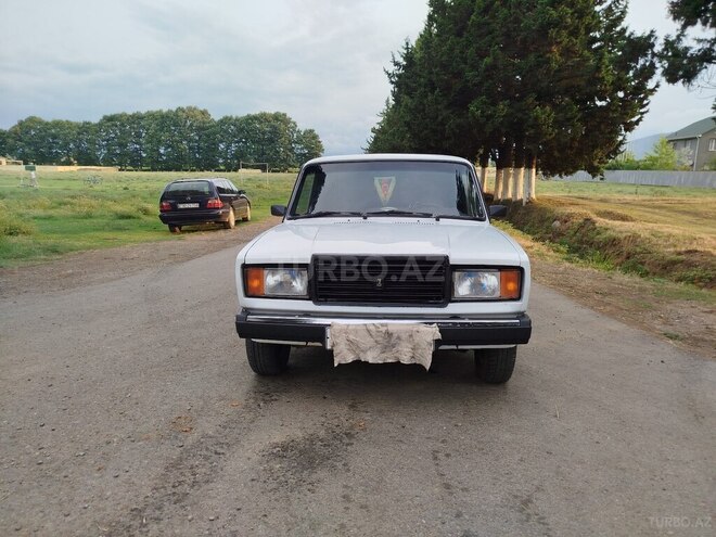 LADA (VAZ) 2107