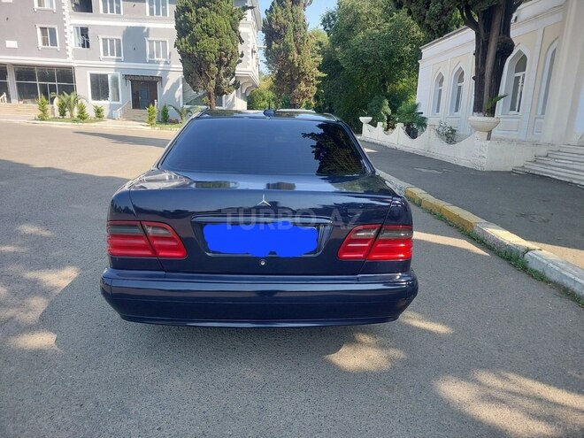 Mercedes E 220 d