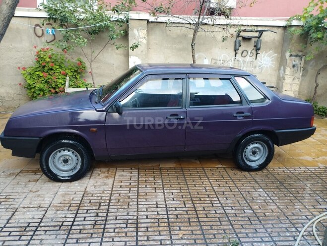 LADA (VAZ) 21099