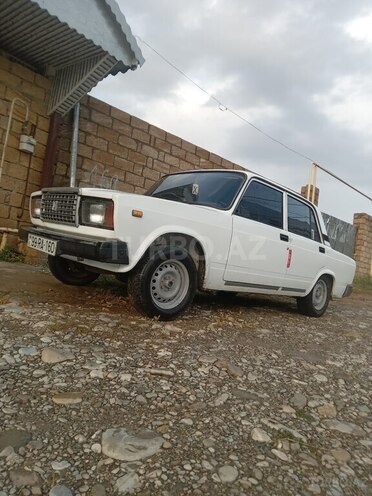 LADA (VAZ) 2107