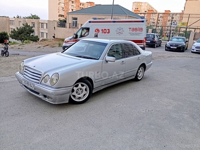 Mercedes C 230 1995, 32,000 km - 2.3 л - Bakı