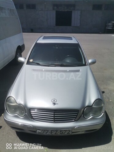 Mercedes C 200