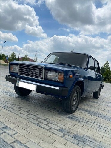 LADA (VAZ) 2107