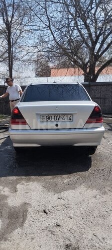 Mercedes C 220 1993, 200,000 km - 2.2 l - Qəbələ