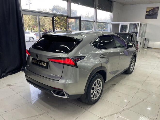 Lexus NX 200