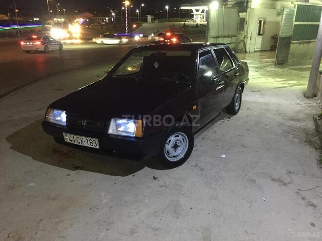 LADA (VAZ) 21099