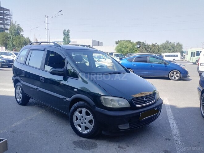 Opel Zafira