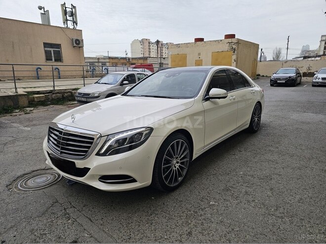 Mercedes S 400