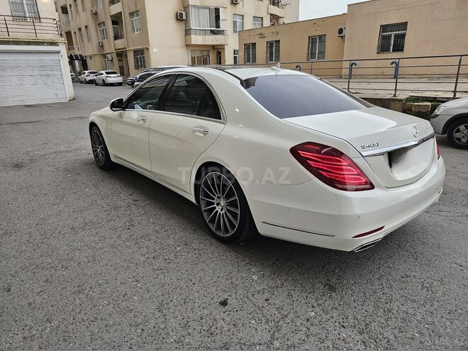 Mercedes S 400