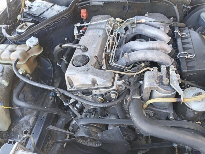 Mercedes 190 1992, 123,000 km - 2.0 л - Qazax