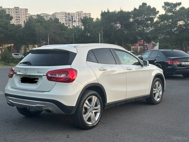 Mercedes GLA 250 4MATIC