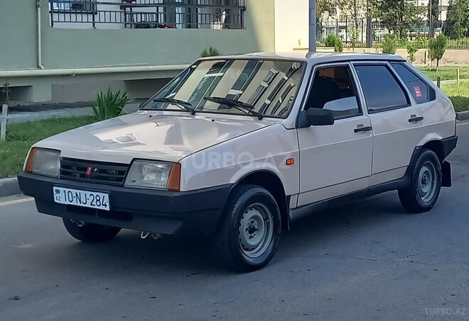 LADA (VAZ) 2109