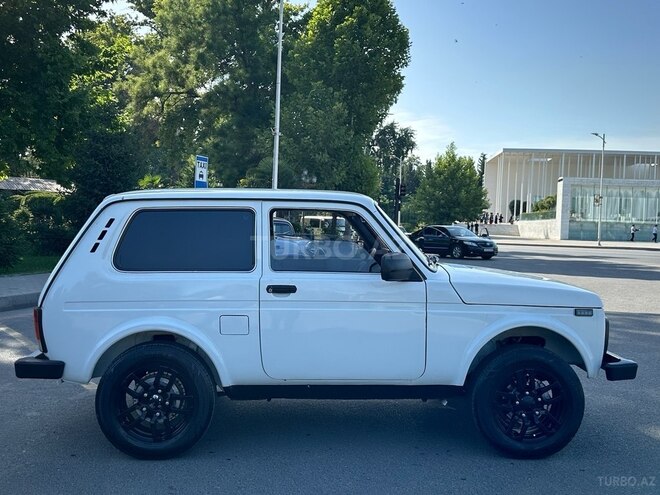 LADA (VAZ) Niva