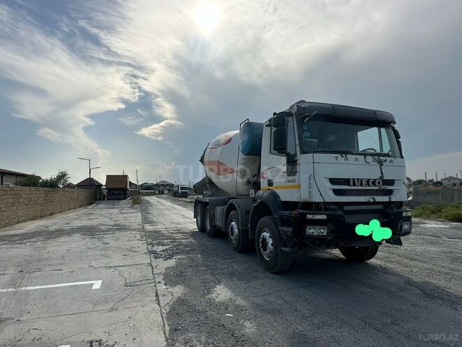 Iveco Trakker