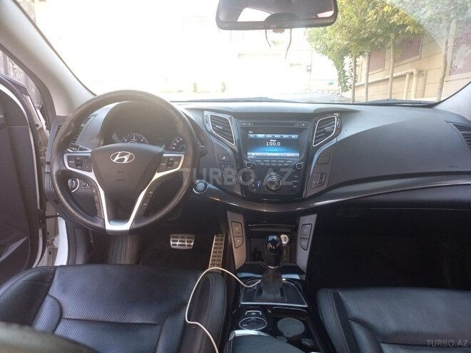 Hyundai i40 2014, 235,000 km - 1.7 l - Bakı