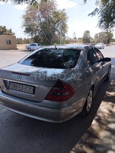 Mercedes E 220 2003, 629,414 km - 2.2 l - Bakı