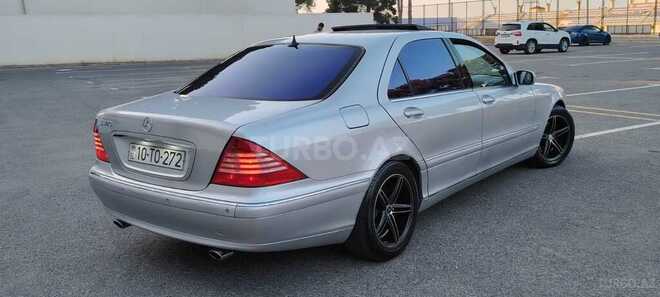 Mercedes S 320