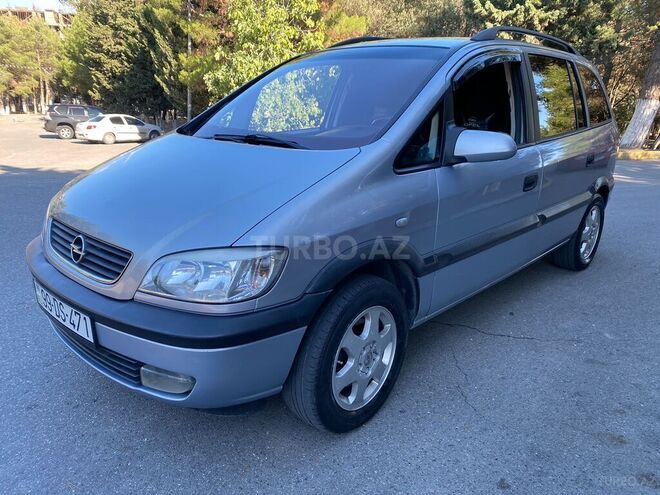 Opel Zafira