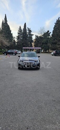 Mercedes E 250