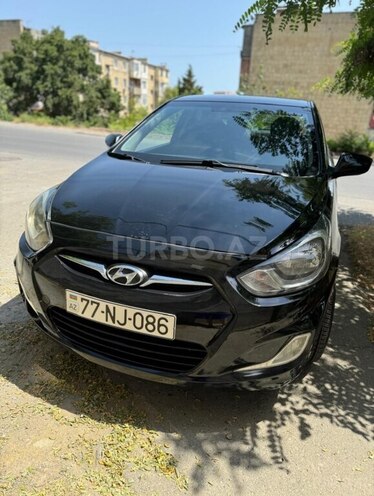 Hyundai Accent