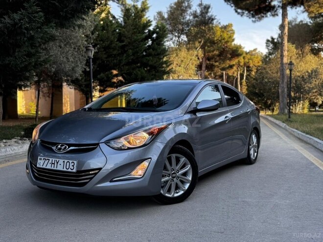 Hyundai Elantra