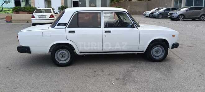 LADA (VAZ) 2107