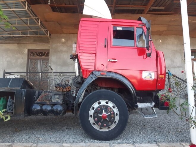 KamAz 53212