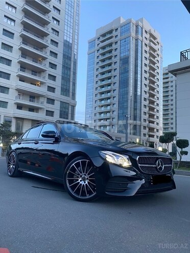 Mercedes E 300