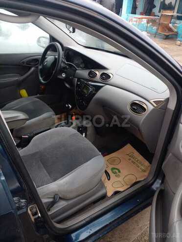 Ford Focus 2002, 240,000 km - 2.0 l - Bakı