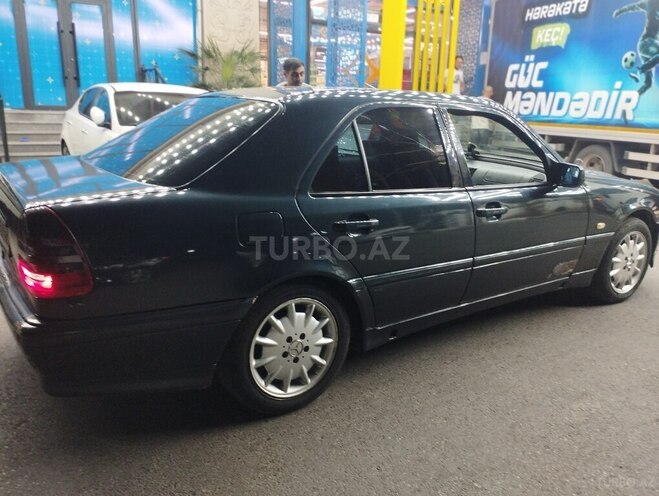 Mercedes C 220 d 2000, 350,000 km - 2.2 l - Bakı