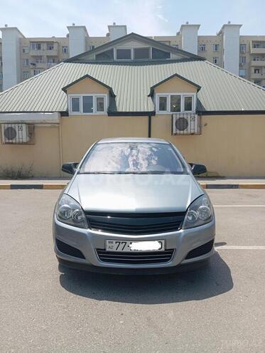 Opel Astra 2007, 240,000 km - 1.3 l - Bakı