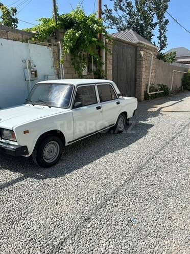 LADA (VAZ) 2107