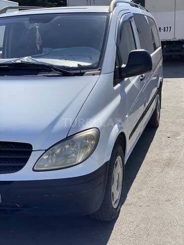 Mercedes Vito 111