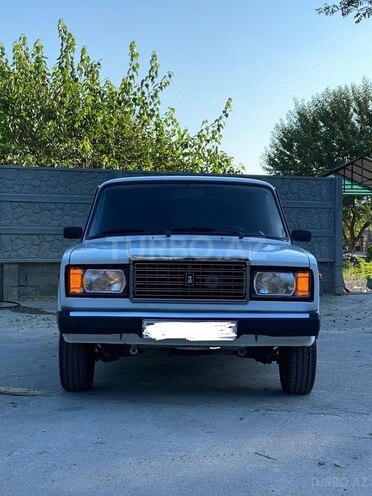 LADA (VAZ) 2107