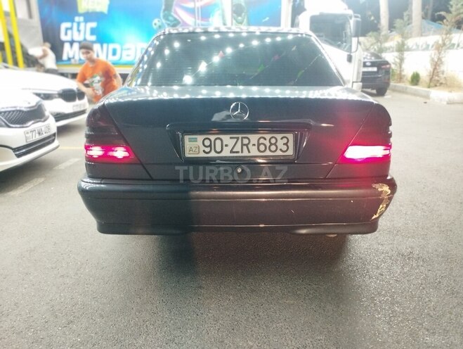 Mercedes C 220 d 2000, 350,000 km - 2.2 l - Bakı