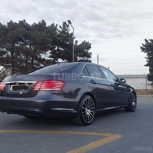 Mercedes E 200 d